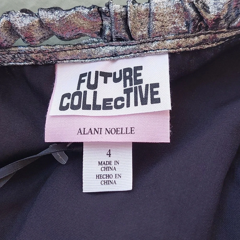 FUTURE COLLECTIVE ALANI NOELLE metallic silver skirt NWT